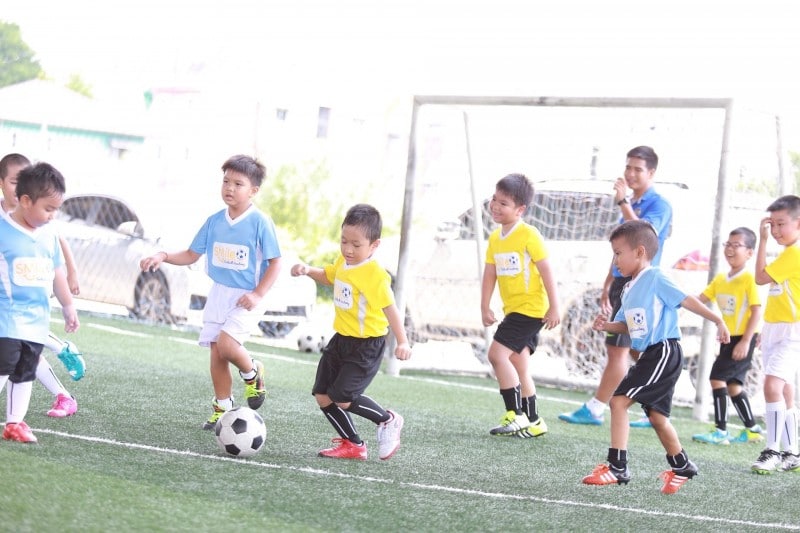 สอนฟุตบอลเด็ก by Smile Football Club