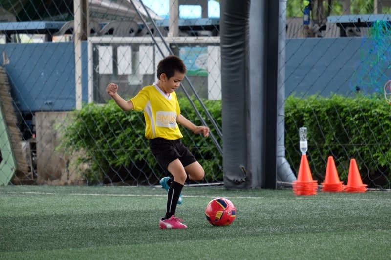 สอนฟุตบอลเด็ก by Smile Football Club