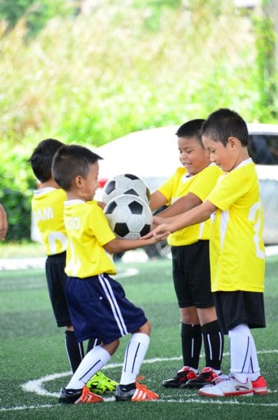 สอนฟุตบอลเด็ก by Smile Football Club