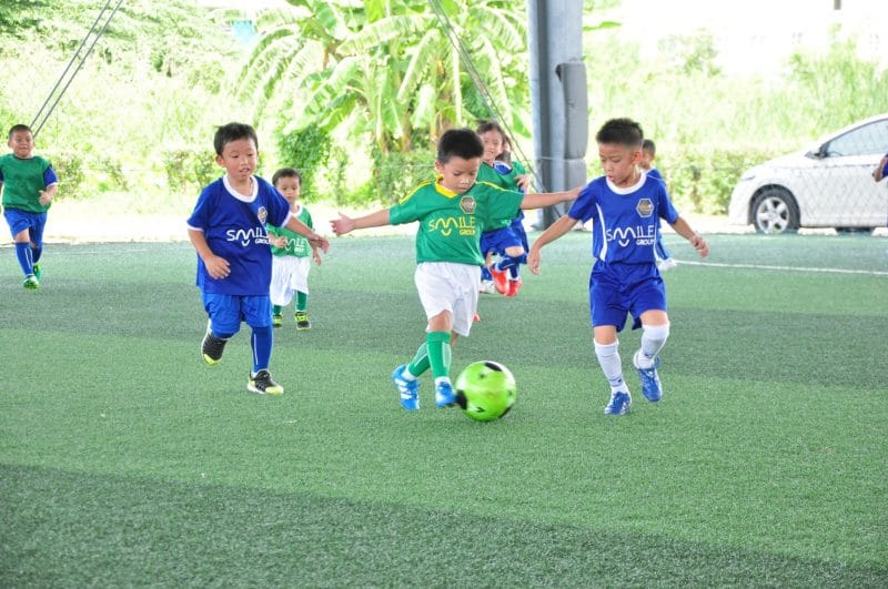 สอนฟุตบอลเด็ก by Smile Football Club
