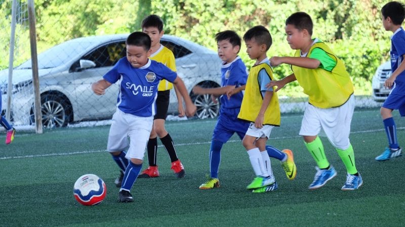 สอนฟุตบอลเด็ก by Smile Football Club