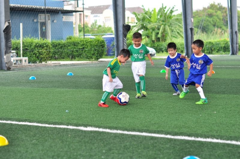 สอนฟุตบอลเด็ก by Smile Football Club