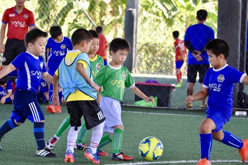 สอนฟุตบอลเด็ก by Smile Football Club