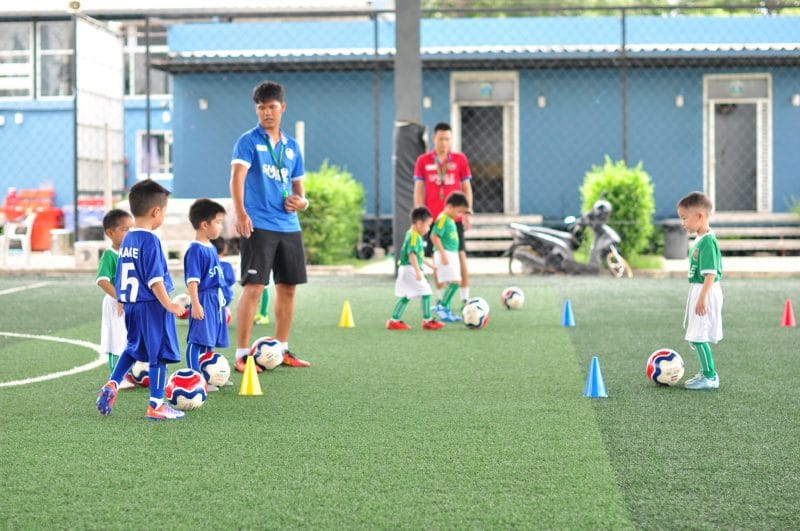 สอนฟุตบอลเด็ก by Smile Football Club
