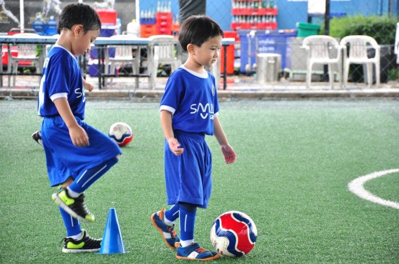 สอนฟุตบอลเด็ก by Smile Football Club