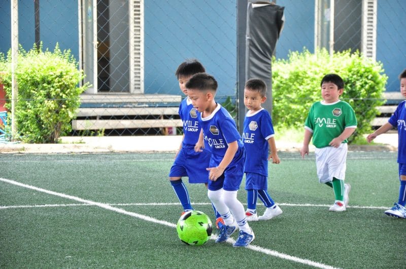สอนฟุตบอลเด็ก by Smile Football Club