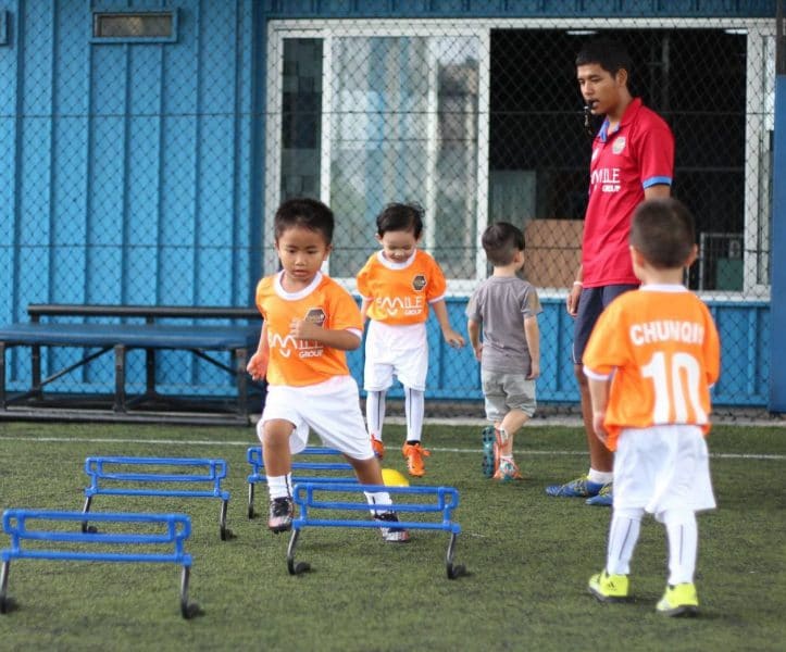 สอนฟุตบอลเด็ก by Smile Football Club