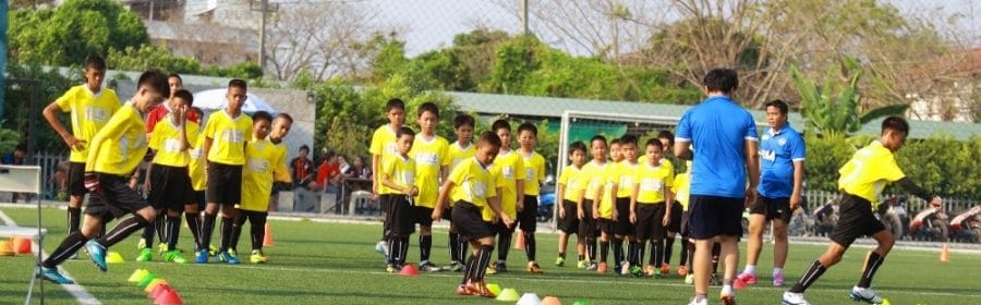 สอนฟุตบอลเด็ก by Smile Football Club
