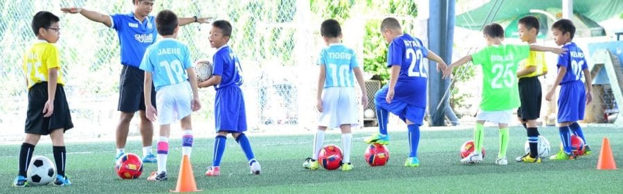 สอนฟุตบอลเด็ก by Smile Football Club