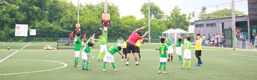 สอนฟุตบอลเด็ก by Smile Football Club