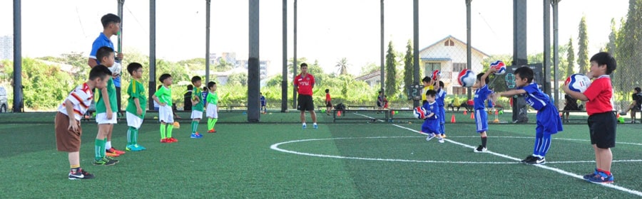 สอนฟุตบอลเด็ก by Smile Football Club