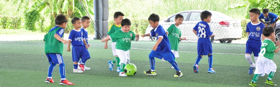 สอนฟุตบอลเด็ก by Smile Football Club
