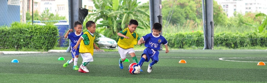 สอนฟุตบอลเด็ก by Smile Football Club