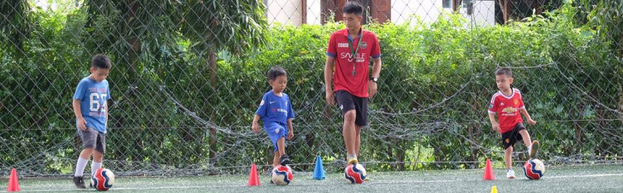 สอนฟุตบอลเด็ก by Smile Football Club