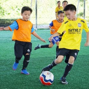 สอนฟุตบอลเด็ก by Smile Football Club